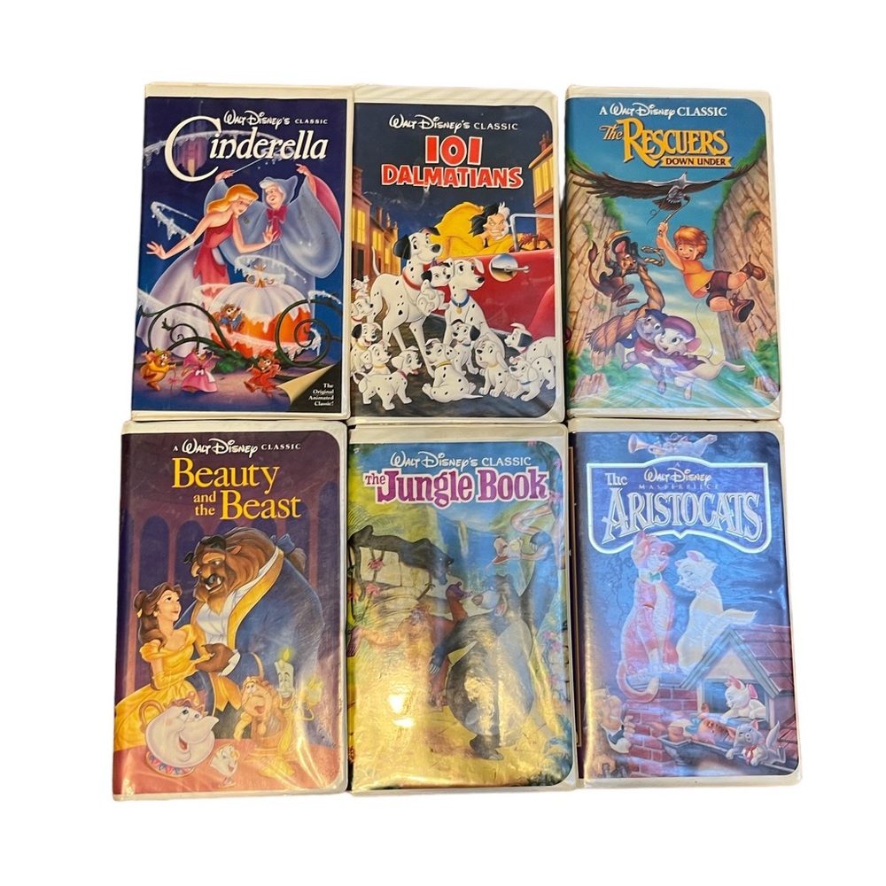 Set of 6 Disney vintage VHS tapes